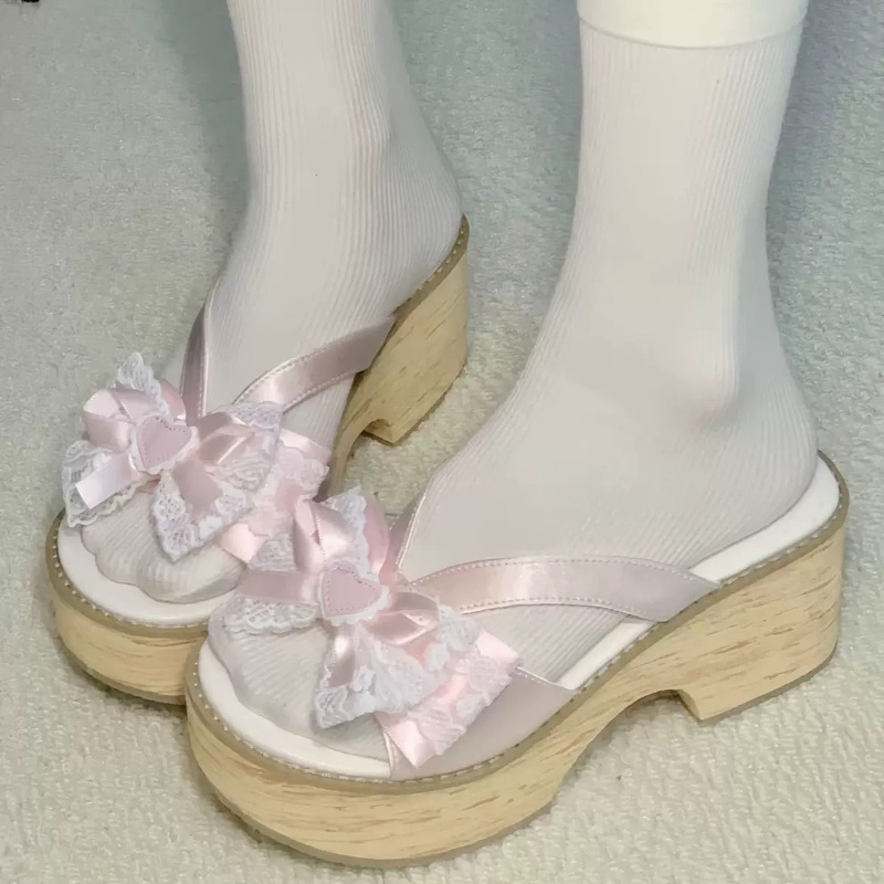 Women Shoes Japan - Sandal Platform Tebal Motif Kayu Sweet