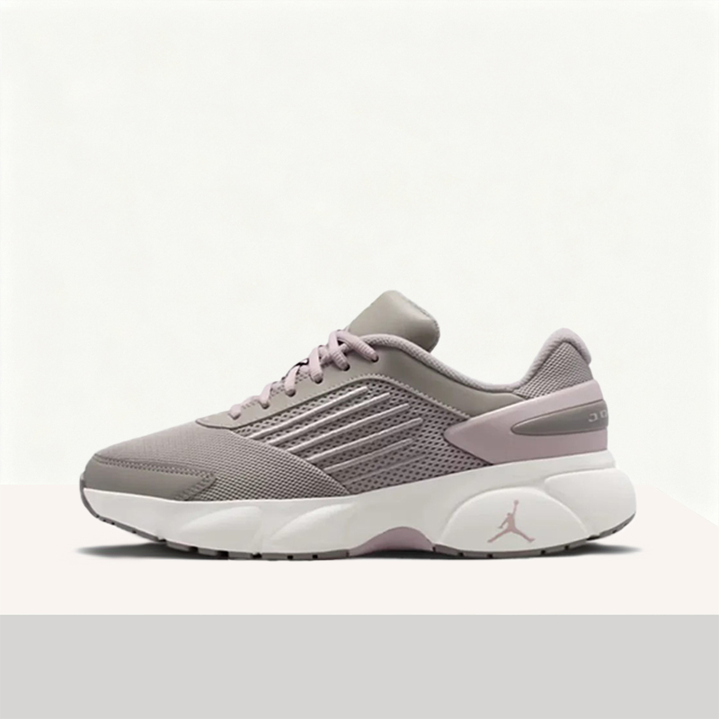 Women Shoes Jordan - Nike Jordan TRUNNER FLOW: Sepatu Latihan