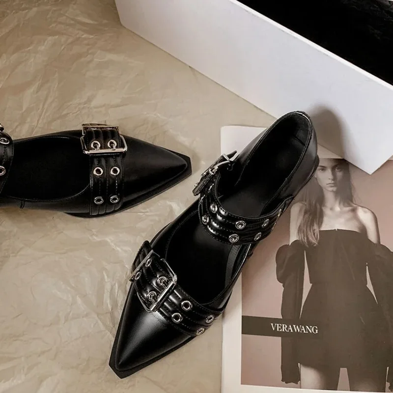 Mule Slip On - Sepatu Wanita Desainer Mewah Hak Rendah