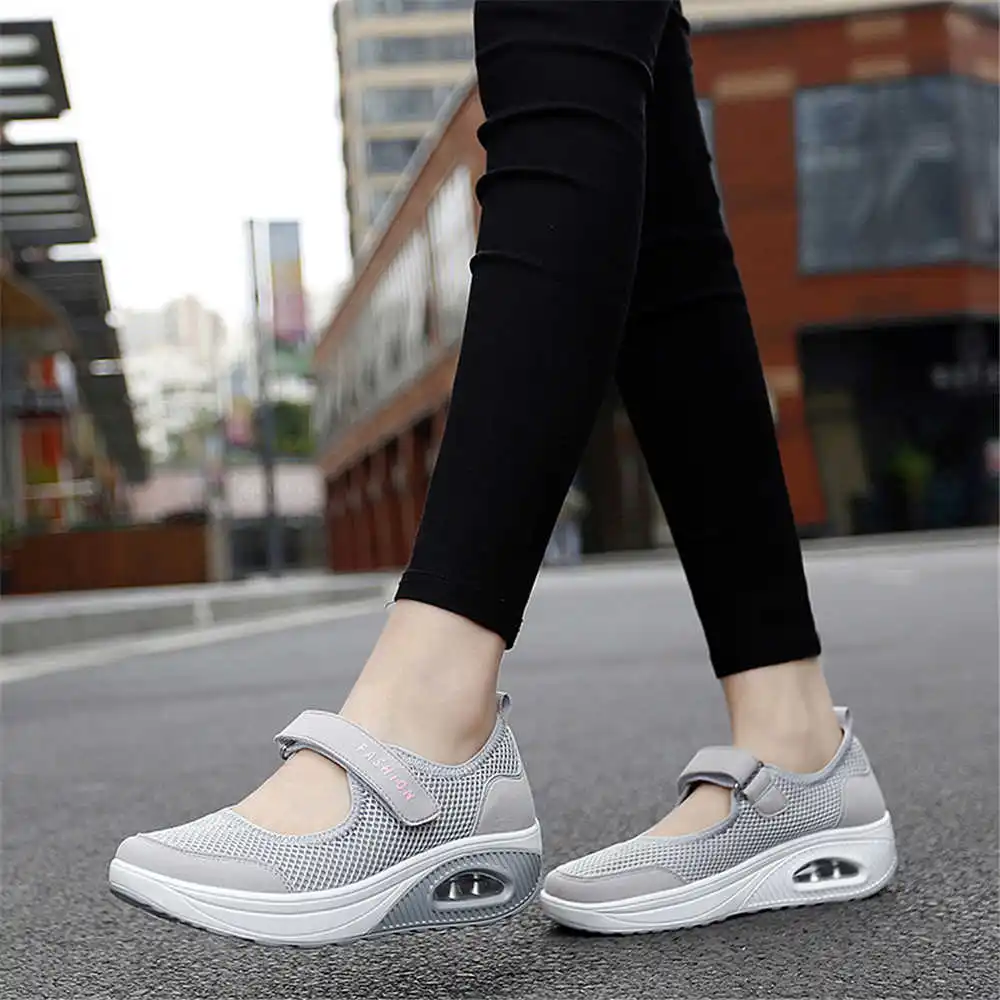 Women Shoes Brown Colour - Sepatu Basket pria, sneaker olahraga warna