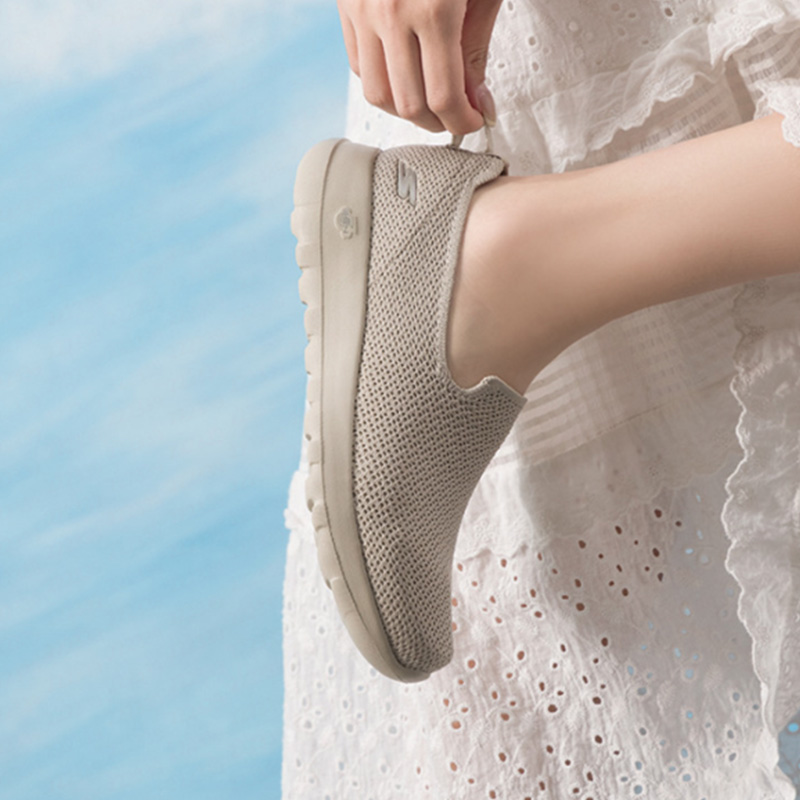 Sepatu Slip-On Wanita Skechers - Women Shoes Hong Kong ulasan dan harga