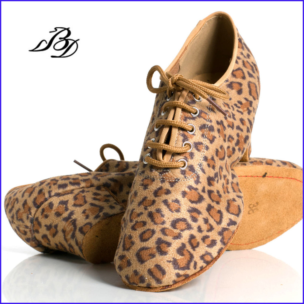 Sepatu Dansa Latin Wanita Asli - Women Shoes Size 4 In Cm ulasan dan harga